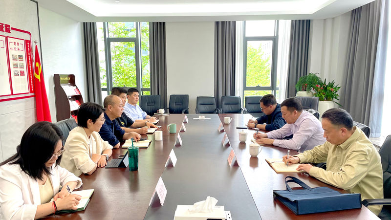 杭州市發改委黨組成員、二級巡視員馬佩龍到浙江農合調研